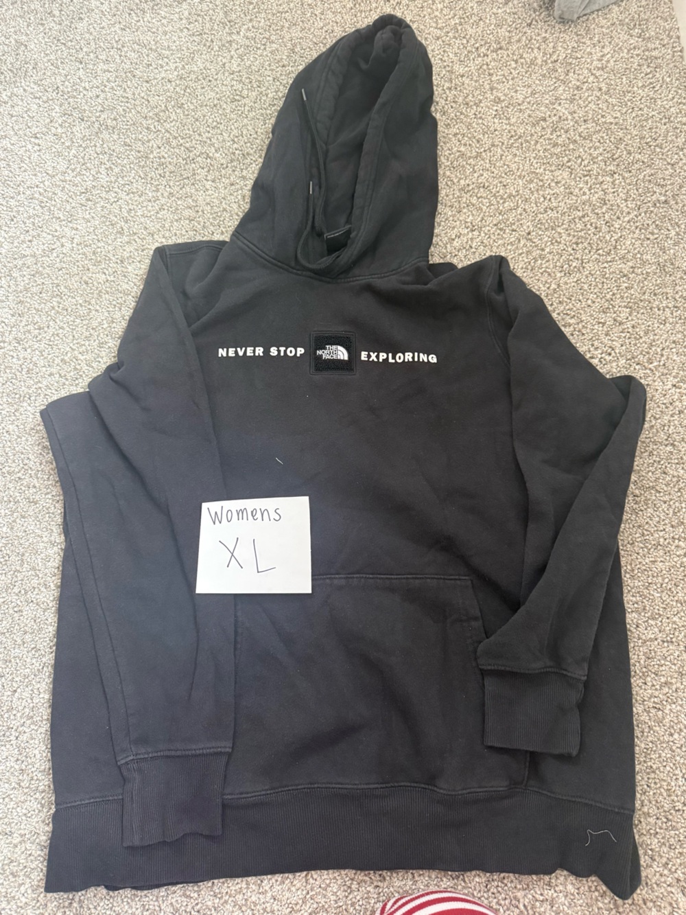 The North Face Women's Black 'Never Stop Exploring' Pullover Hoodie